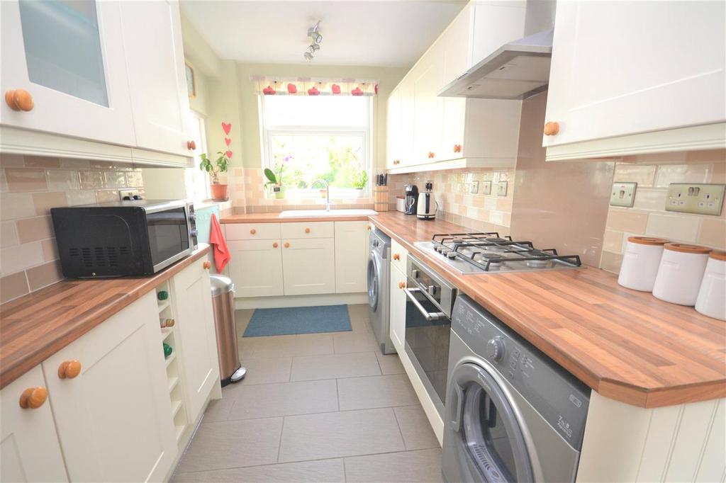 Broad Lane, Coventry, West Midlands, CV5 3 bed semidetached house for