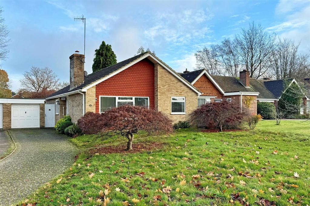 Busbridge 3 bed detached bungalow for sale £650,000