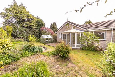 1 Ash Close, Mottram, Hyde, SK14 6PS