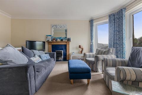 13a Fairview Road, Dartmouth, TQ6 9EN