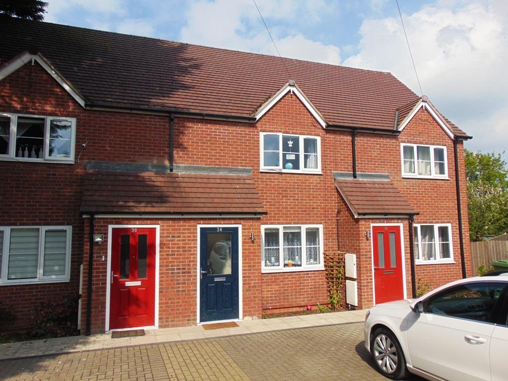 Lime Street, Evesham 2 bed terraced house £775 pcm (£179 pw)