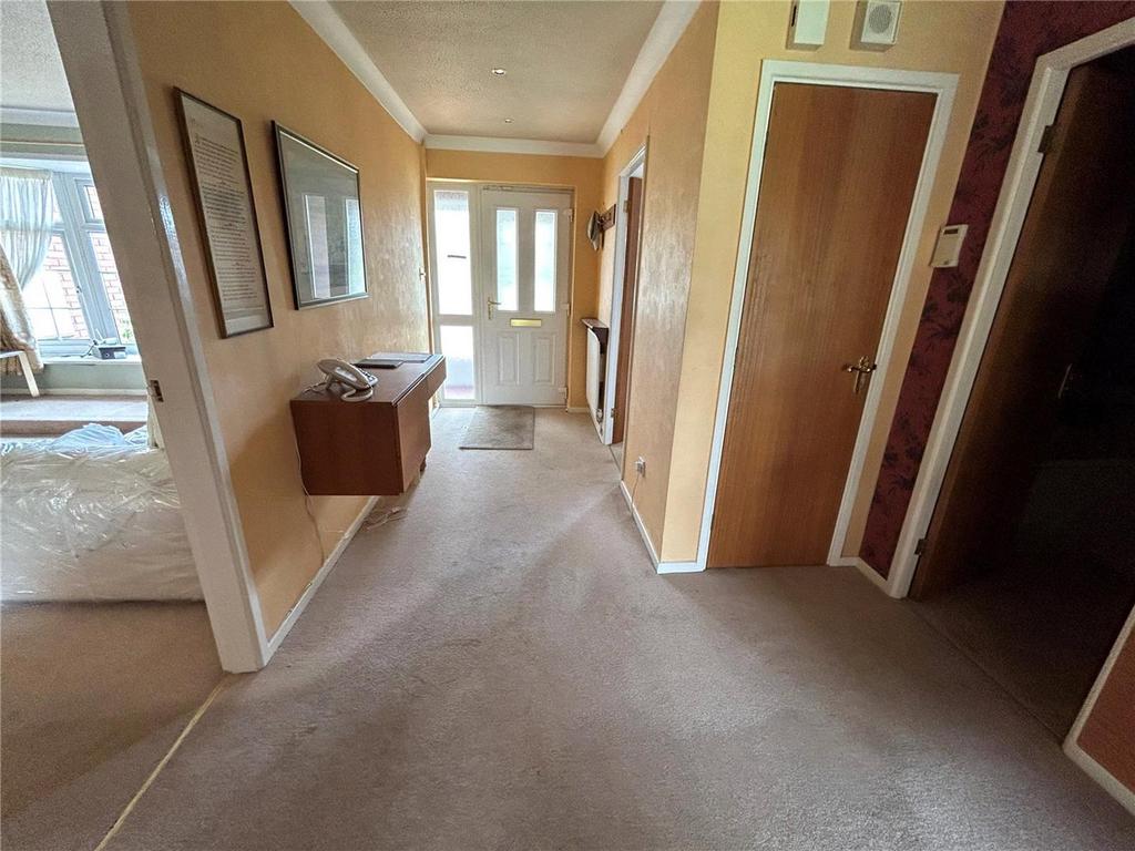 Chantry Drive, Halesowen 4 bed detached bungalow for sale £525,000