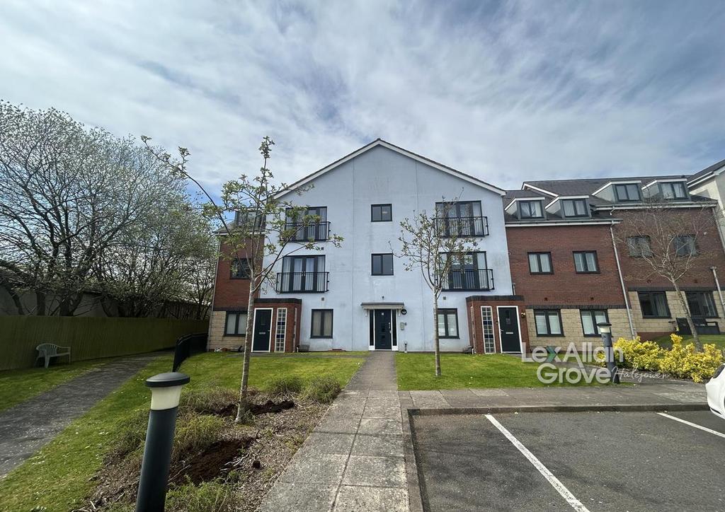 Cardale Street, Rowley Regis 2 bed apartment £130,000