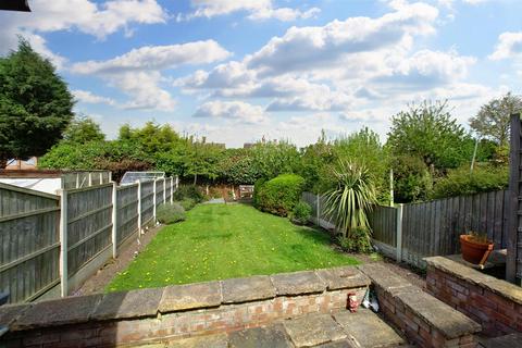 159 Bannerman Road, Nottingham, NG6 9HX