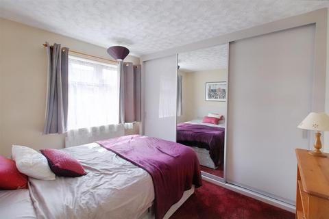 159 Bannerman Road, Nottingham, NG6 9HX