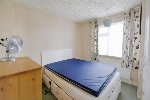159 Bannerman Road, Nottingham, NG6 9HX