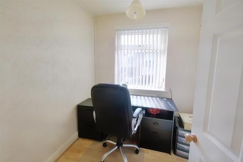 159 Bannerman Road, Nottingham, NG6 9HX