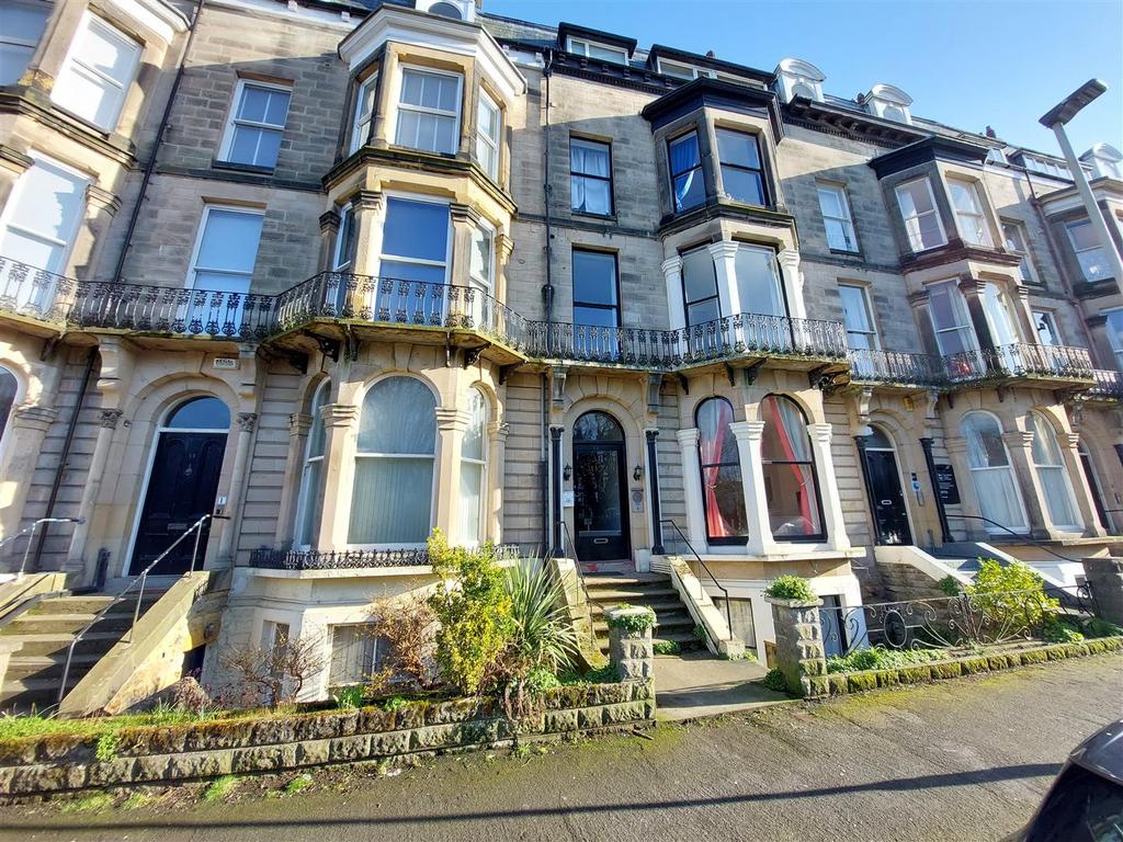 Esplanade Gardens, Scarborough 2 bed house share for sale £190,000