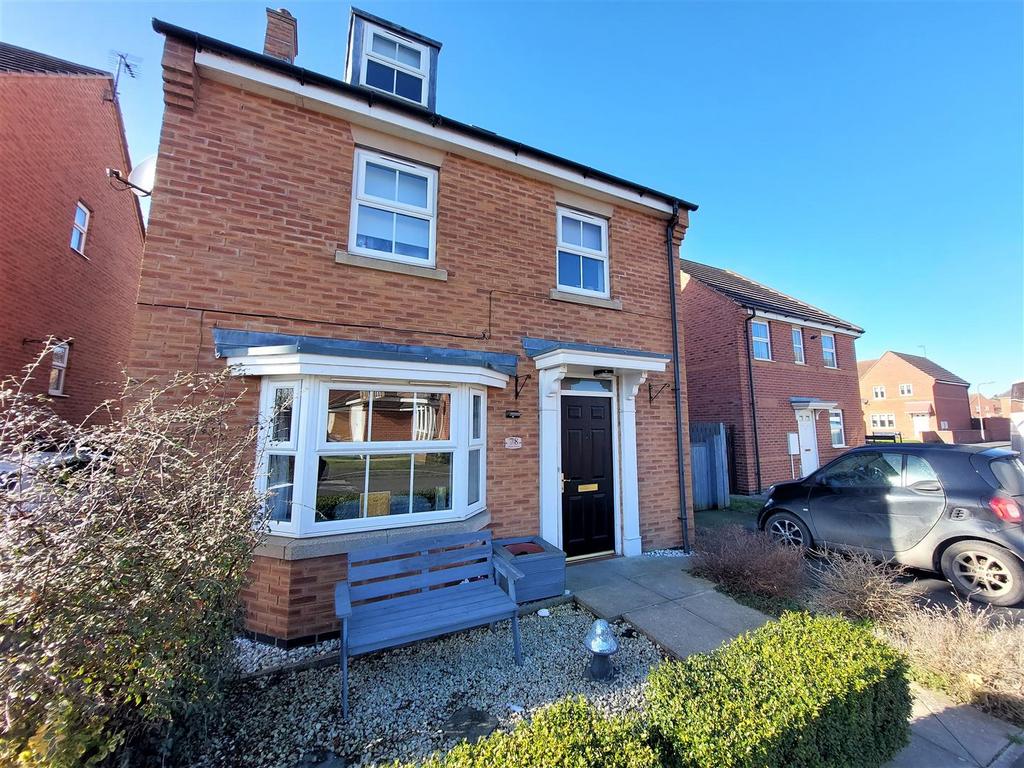 Pasture Crescent, Filey 4 bed detached house for sale £350,000