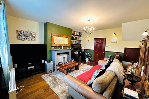 2 bedroom cottage for sale, Station Cottages, Temple Hirst, Selby