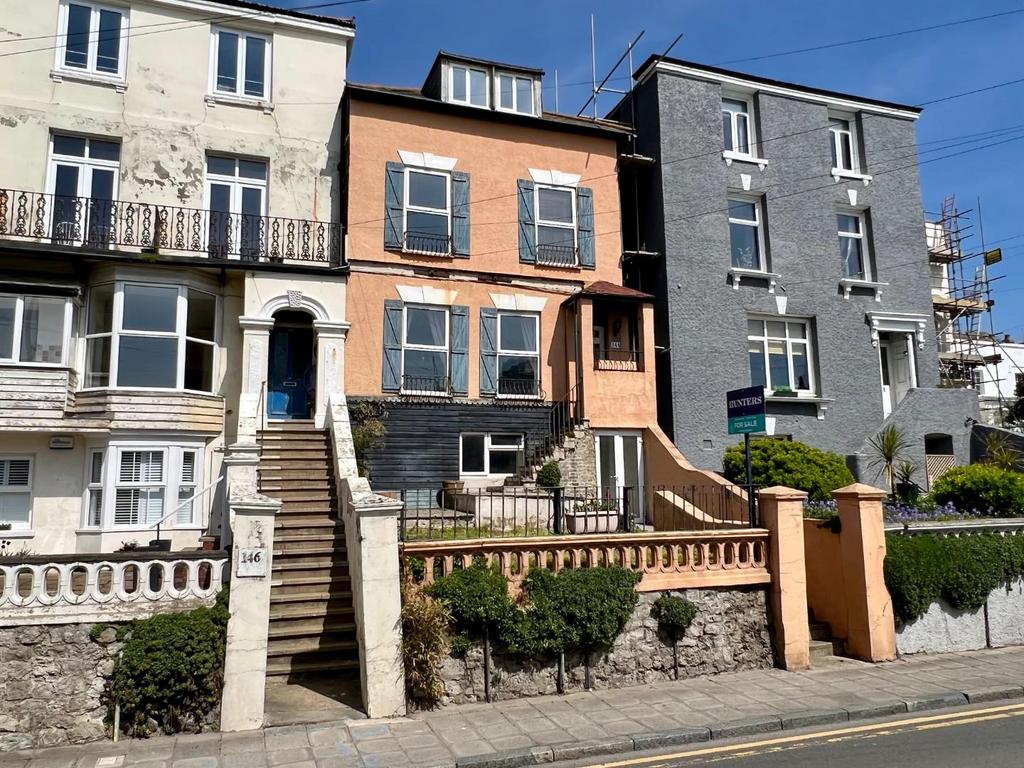 Sandgate High Street, Folkestone, Kent, CT20 3BZ 5 bed semidetached house for sale £450,000