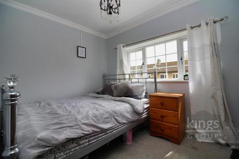 7 Chippingfield, Harlow, CM17 0DH