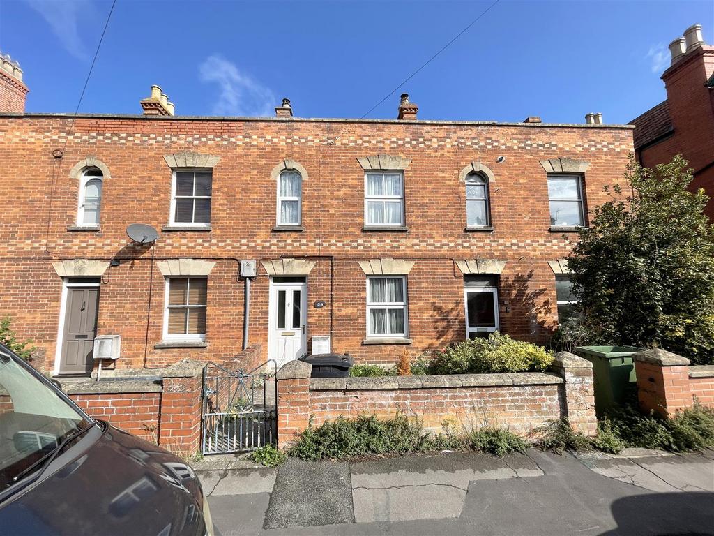 Benedict Street, Glastonbury 2 bed terraced house £275,000
