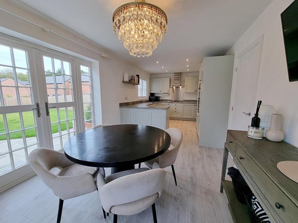 Barnaby Way, Ponteland, Newcastle Upon Tyne 4 bed detached house for