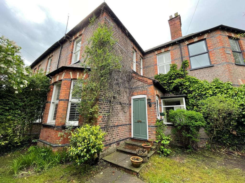 Albert Road East, Hale 3 bed terraced house to rent £2,249 pcm (£519 pw)