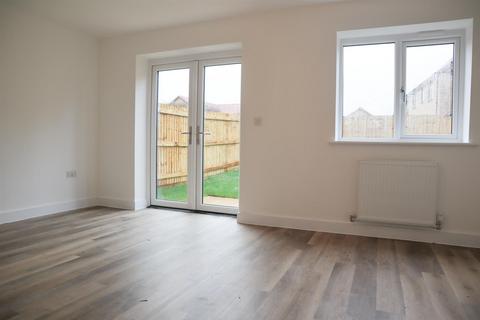 3 bedroom house to rent, Barn Owl Road, Yatton BS49