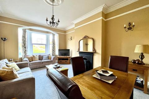2 bedroom apartment for sale, Weaponness Valley Road, Scarborough