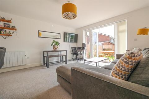 Flat 3, Marnham House Long Chaulden, Hemel Hempstead, HP1 2NU