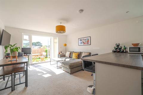 Flat 3, Marnham House Long Chaulden, Hemel Hempstead, HP1 2NU