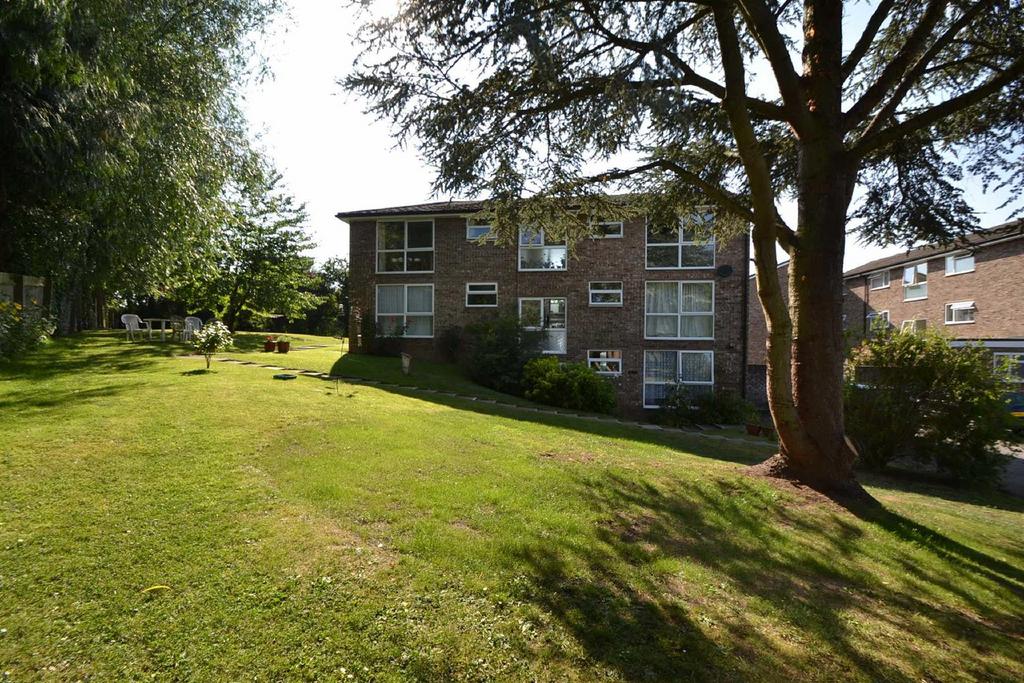 Brickfield House, The Mount, Shrewsbury 2 bed apartment £595 pcm (£