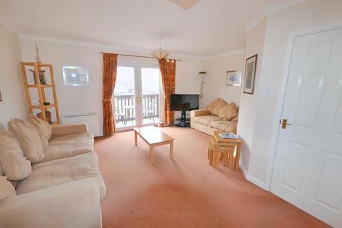 3 bedroom townhouse for sale, Puffin Way, Broad Haven, Haverfordwest