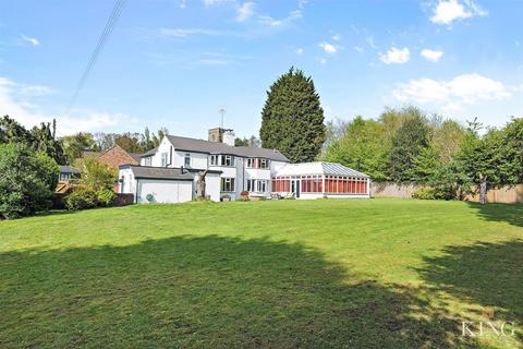 The Paddocks Birmingham Road, Mappleborough Green, Studley, B80 7DJ