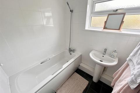 9 Beckfield Close, Birmingham, B14 5UL