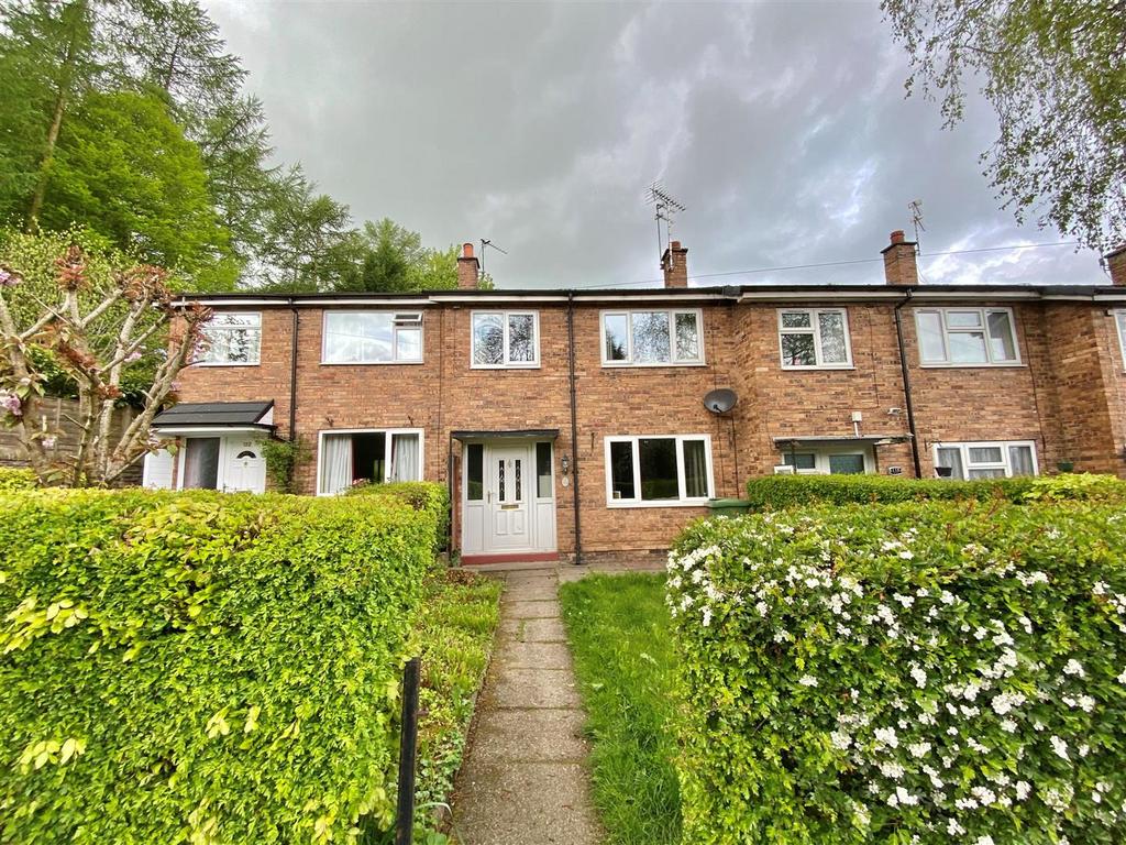 Ivy Road, Macclesfield 3 bed terraced house £210,000
