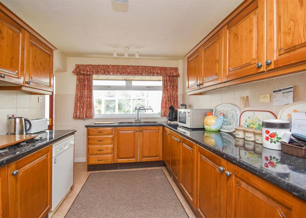 38 Foley Avenue - Kitchen.jpg