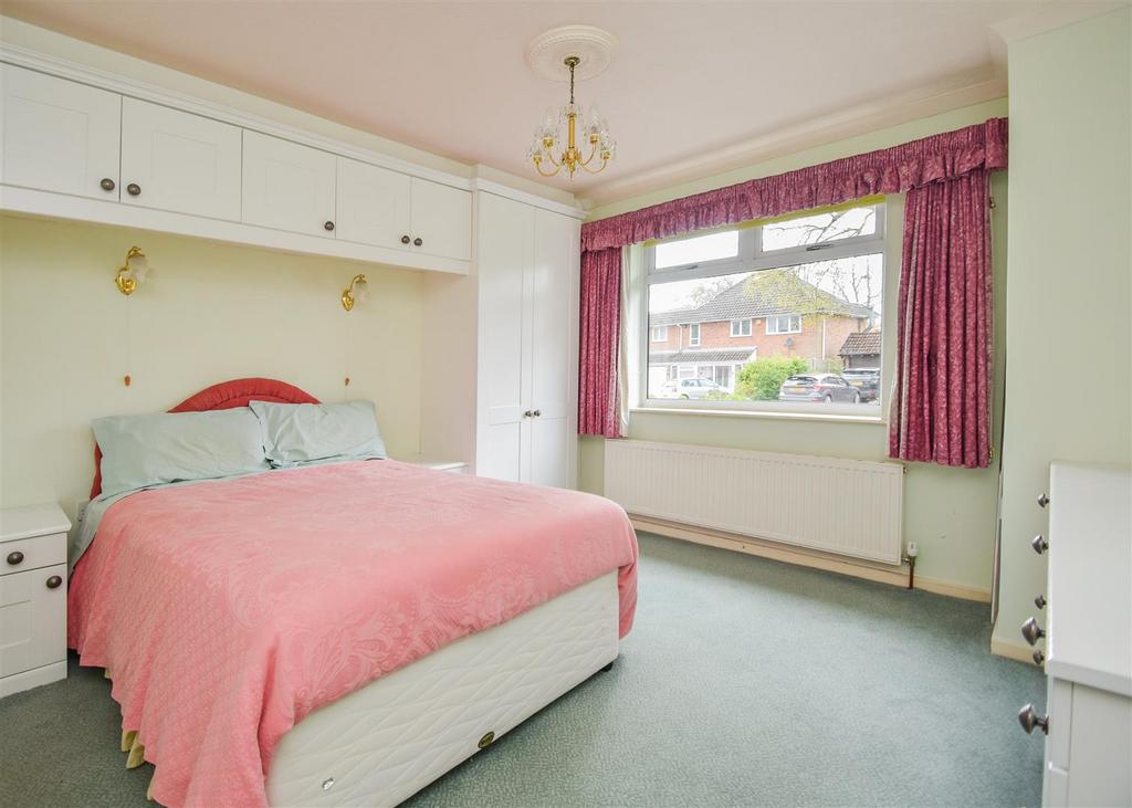 38 Foley Avenue - Bed 2.jpg