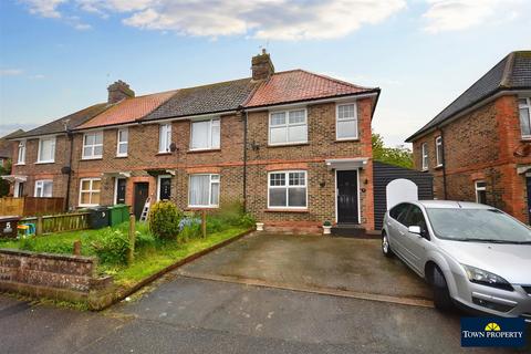 7 Cavalry Crescent, Eastbourne, BN20 8NT