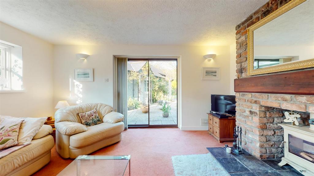 3-Cottages-04202023 210627.jpg