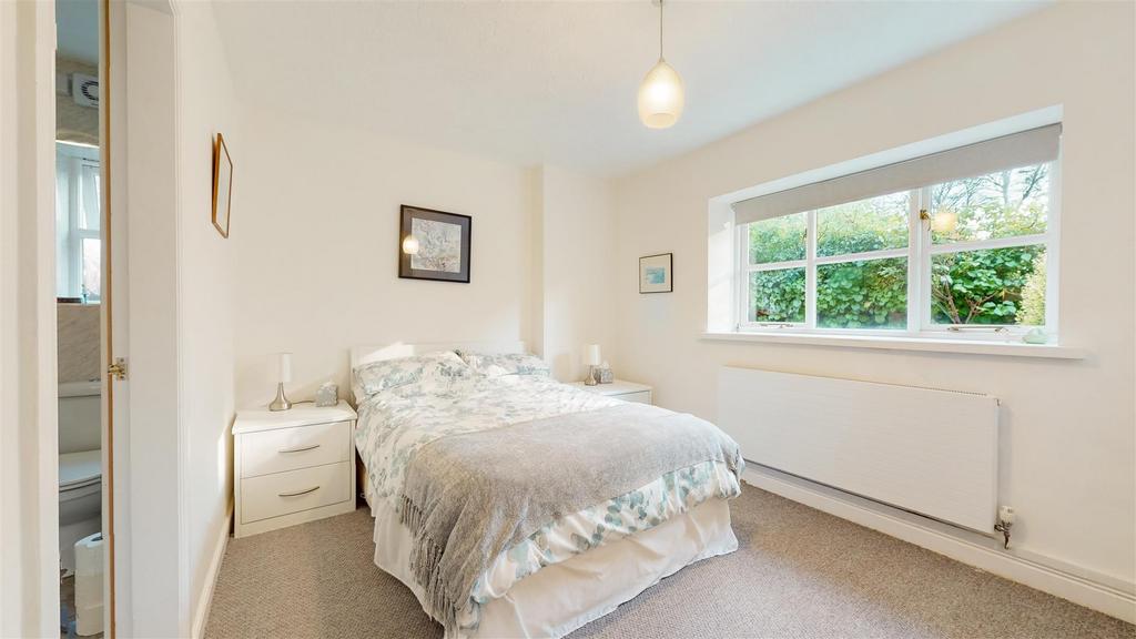 3-Cottages-04202023 210827.jpg
