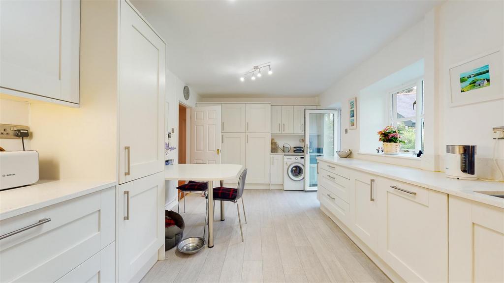 3-Cottages-04202023 211019.jpg
