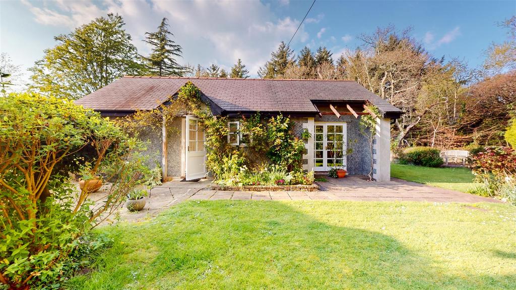 3-Cottages-04202023 210219.jpg