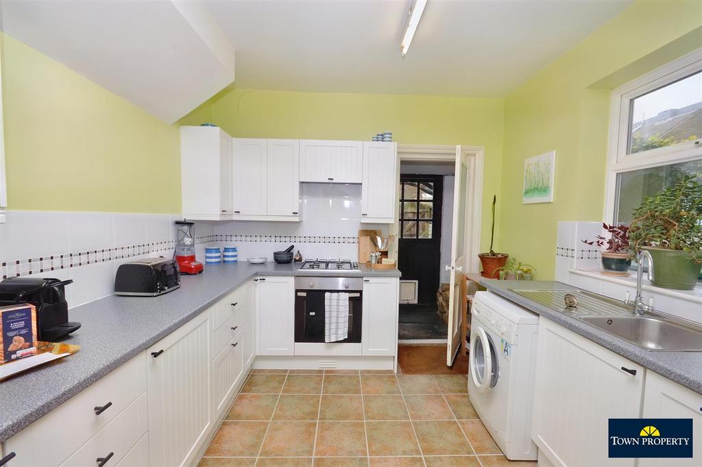 Rylstone Road, Eastbourne 3 bed terraced house for sale £375,000