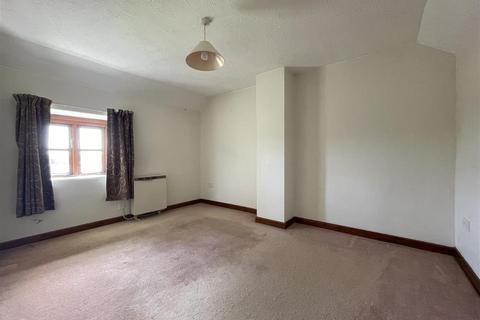 1 College Row, Probus, Truro, TR2 4LX
