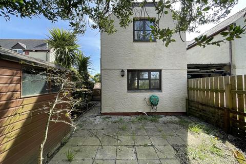 1 College Row, Probus, Truro, TR2 4LX