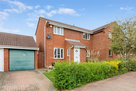 194 Arncliffe Drive, Heelands, Milton Keynes, MK13 7QF