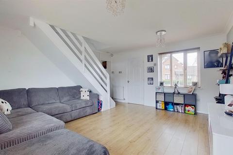 194 Arncliffe Drive, Heelands, Milton Keynes, MK13 7QF