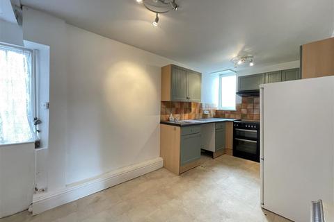 Roskear Fore Street, Grampound, Truro, TR2 4RR