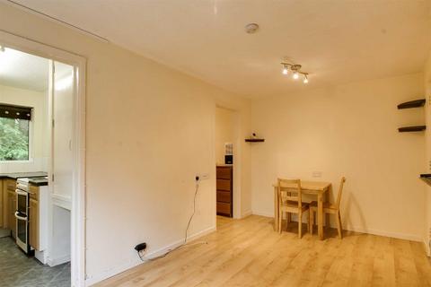 67 Denmead, Two Mile Ash, Milton Keynes, MK8 8JA