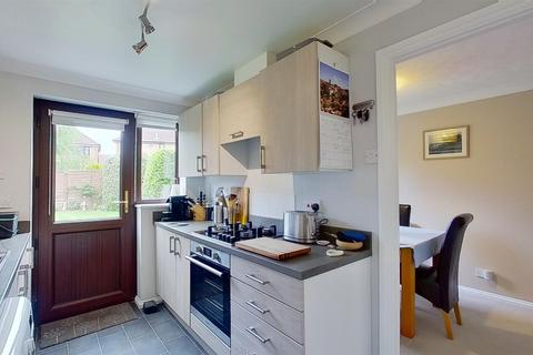 4 Bernstein Close, Browns Wood, Milton Keynes, MK7 8EH