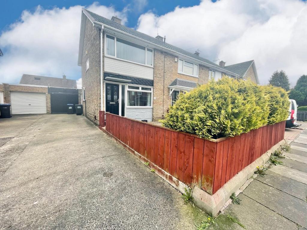 Lansdowne Road, Middlesbrough 2 bed townhouse for sale £120,000