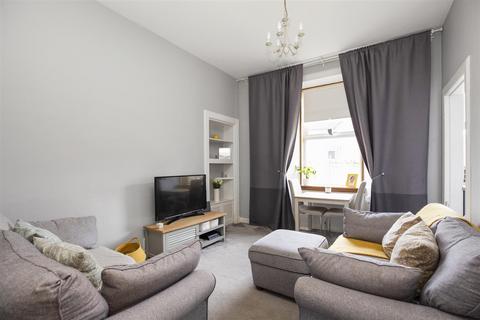 136a Baldridgeburn, Dunfermline, KY12 9EH