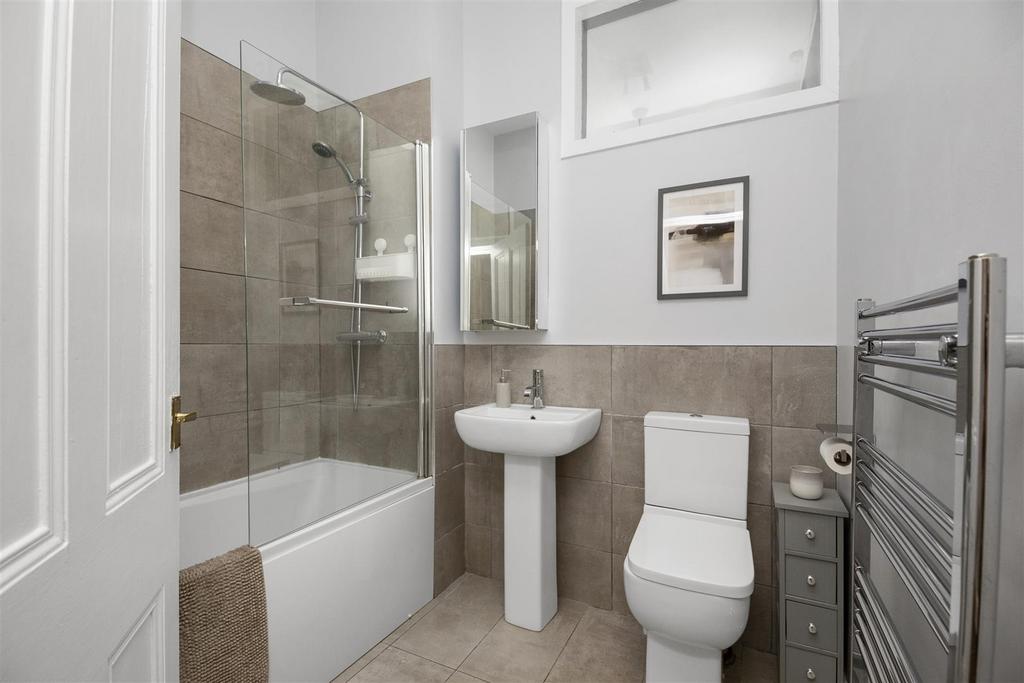 136a Baldridgeburn Dunfermline 13.jpg
