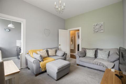 136a Baldridgeburn, Dunfermline, KY12 9EH