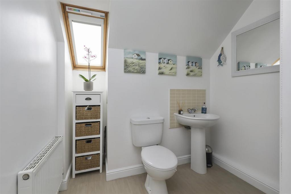 13 Middlebank Rise Dunfermline 12.jpg