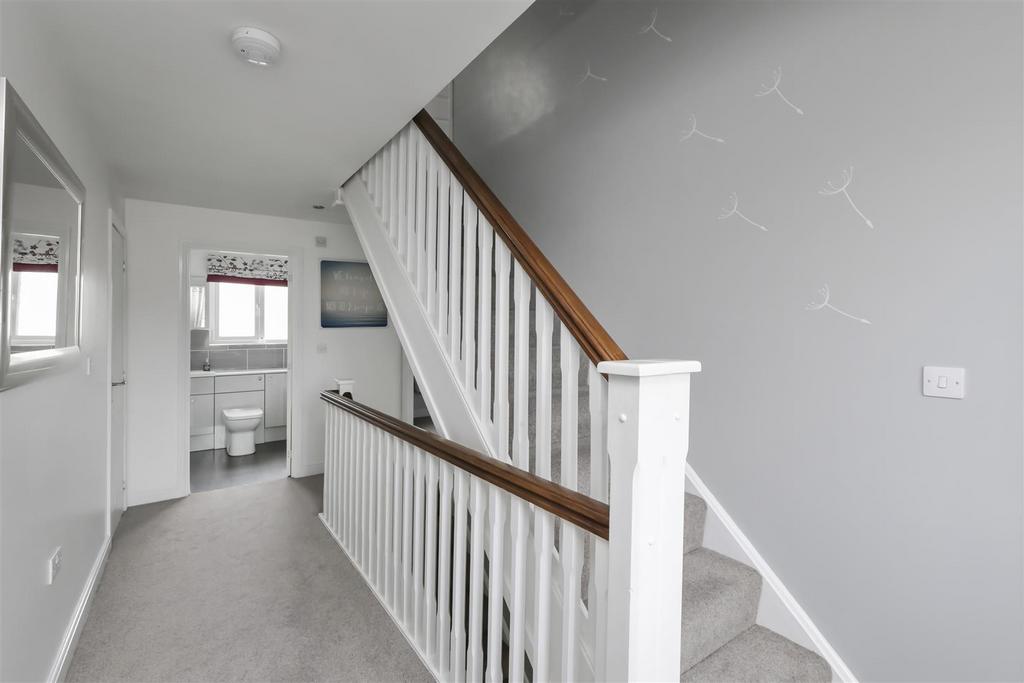 13 Middlebank Rise Dunfermline 15.jpg