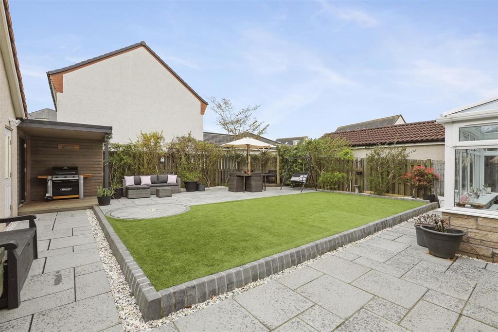 13 Middlebank Rise Dunfermline 4.jpg